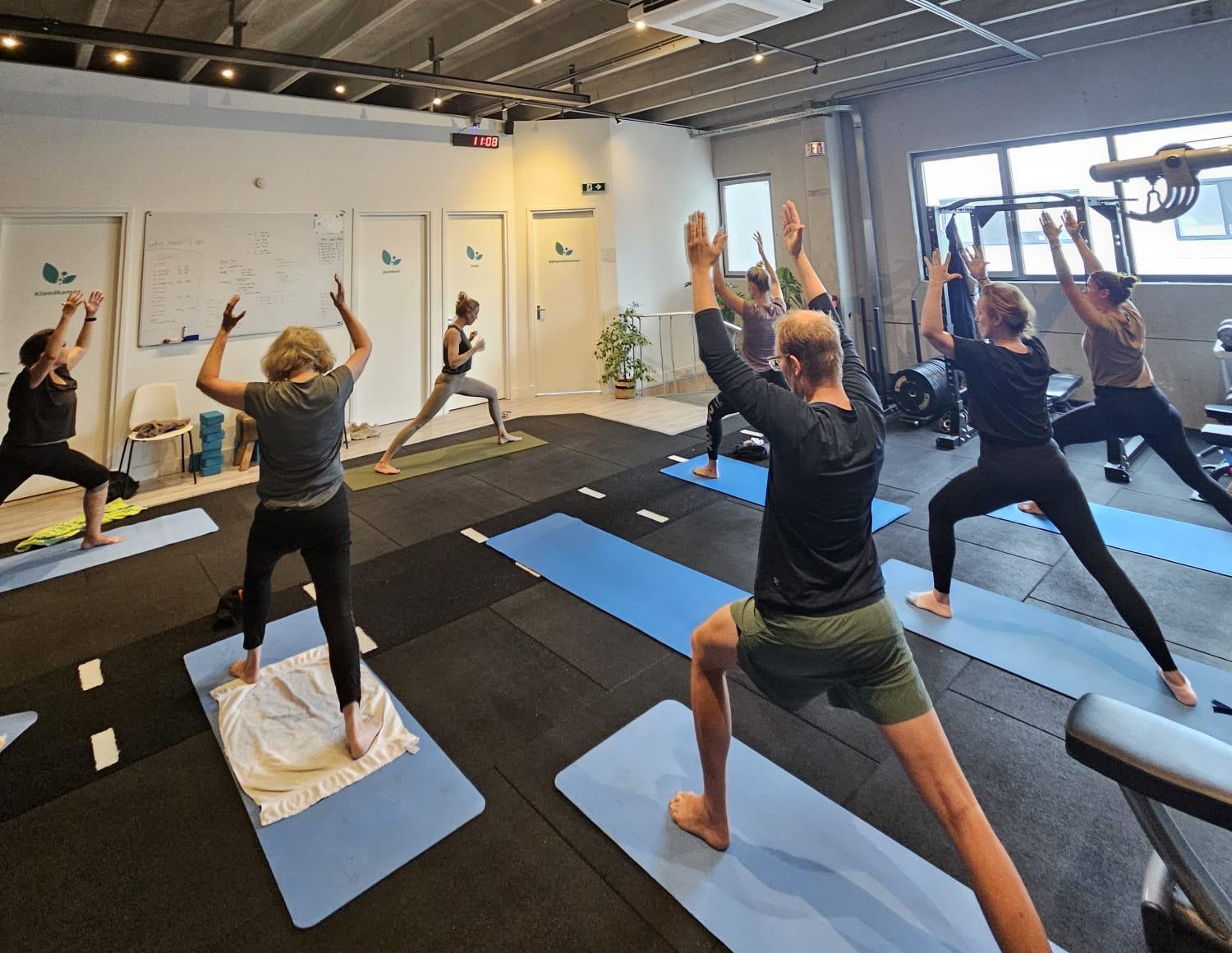 Yogales bij Whole-Fit Zandvoort